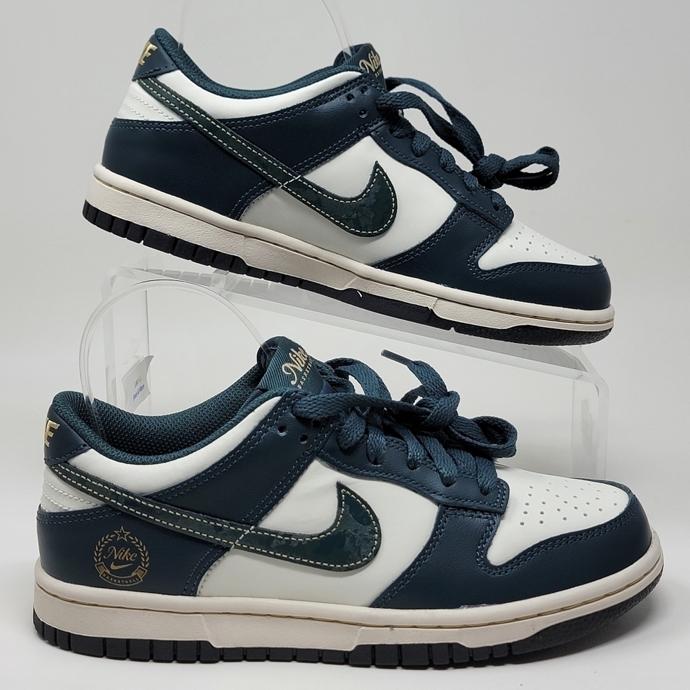 Nike Dunk Low GS Deep Jungle Youth Size 4.5Y Sneakers Shoes FB9109-301 New - Picture 2 of 11